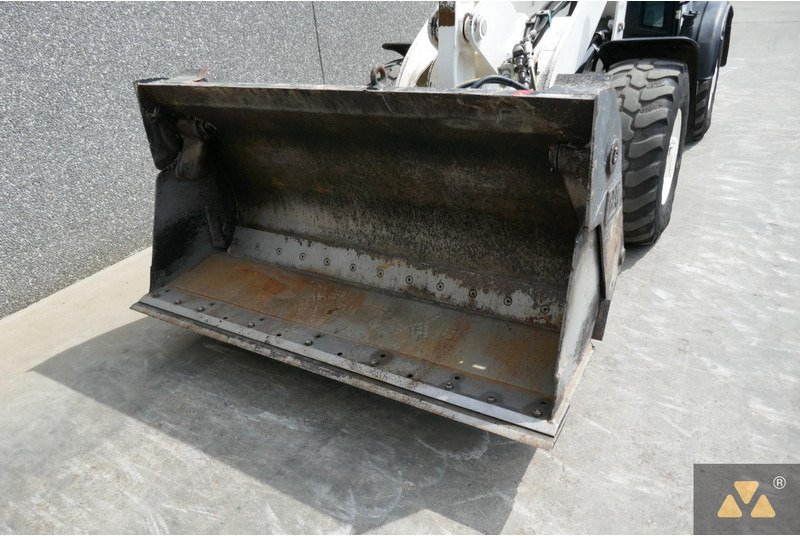 Radlader Caterpillar 906M: das Bild 12