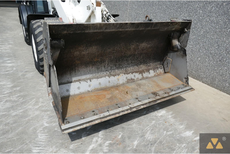 Radlader Caterpillar 906M: das Bild 13