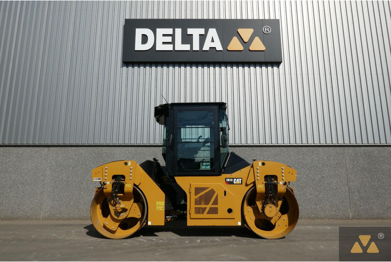 Caterpillar CB10 - Walzen: das Bild 2 Caterpillar CB10 - Walzen: das Bild 2