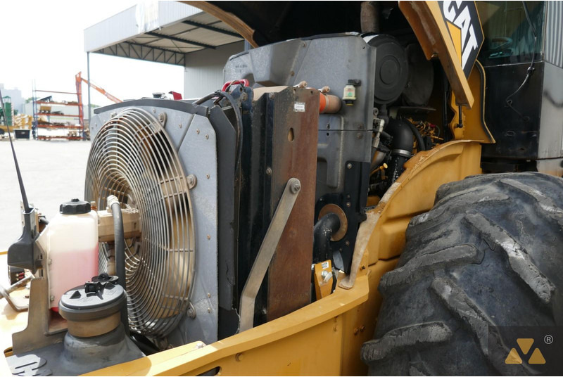 Walzen Caterpillar CP76: das Bild 13