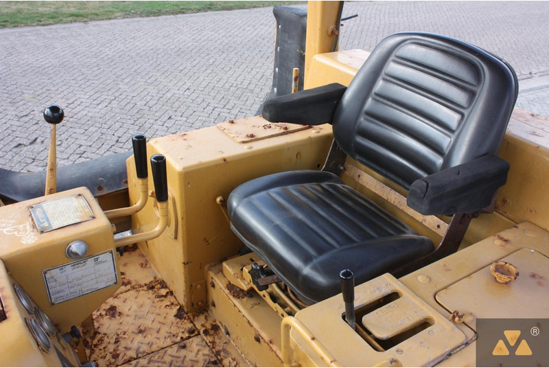 Caterpillar D6E Pipe carrier – Leasing Caterpillar D6E Pipe carrier: das Bild 7