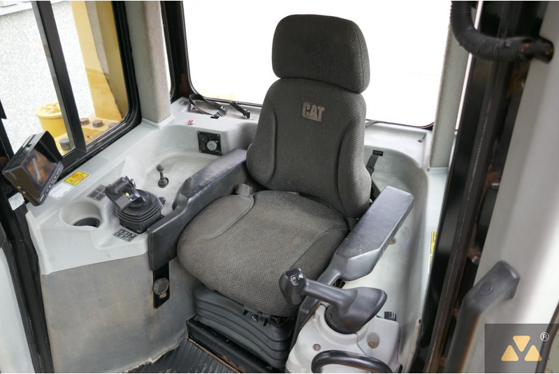Bulldozer Caterpillar D6T LGP: das Bild 7 Bulldozer Caterpillar D6T LGP: das Bild 7