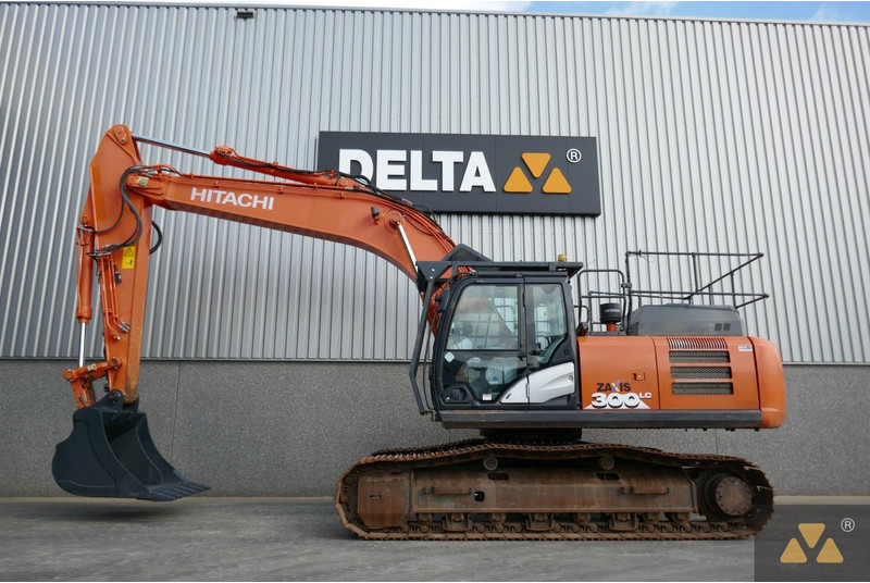 Hitachi ZX300LC-6 - Kettenbagger: das Bild 1 Hitachi ZX300LC-6 - Kettenbagger: das Bild 1