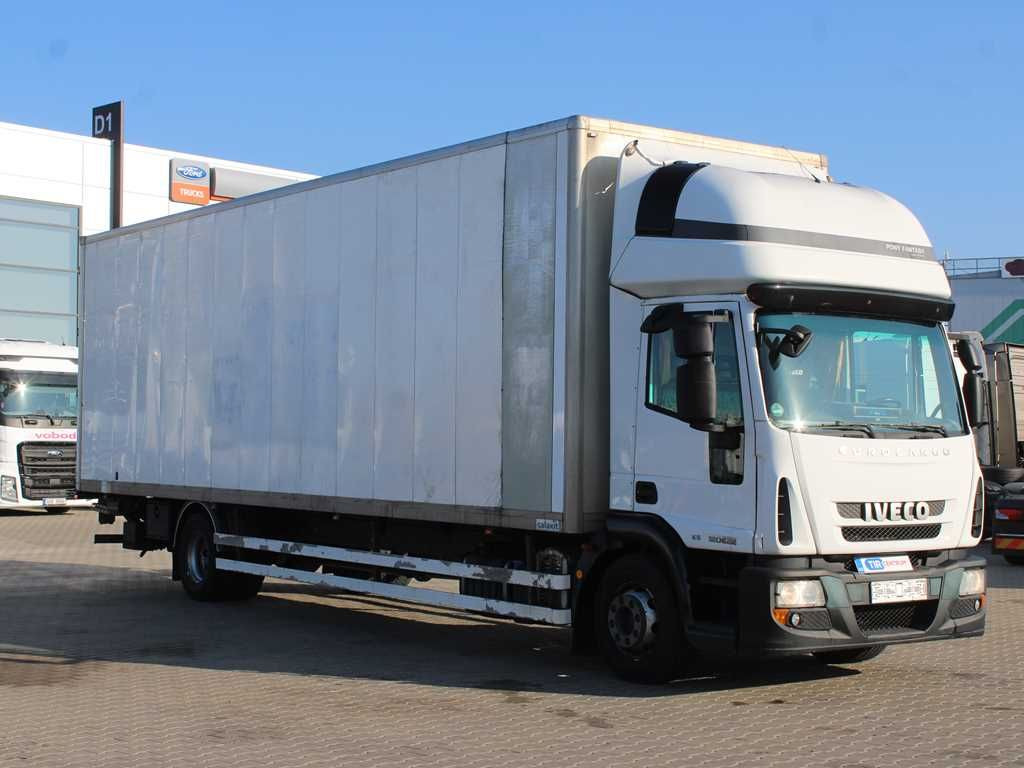 Iveco EUROCARGO 120E22, EURO 5, TAIL LIFT, PNEU 80% - Koffer LKW: das Bild 2 Iveco EUROCARGO 120E22, EURO 5, TAIL LIFT, PNEU 80% - Koffer LKW: das Bild 2