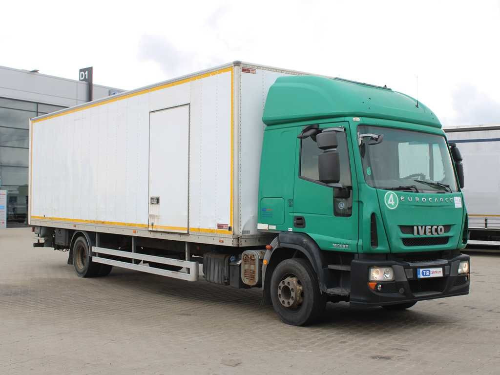 Iveco EUROCARGO ML 160E28, EURO 4, TAIL LIFT Iveco EUROCARGO ML 160E28, EURO 4, TAIL LIFT - Koffer LKW: das Bild 2 Iveco EUROCARGO ML 160E28, EURO 4, TAIL LIFT Iveco EUROCARGO ML 160E28, EURO 4, TAIL LIFT - Koffer LKW: das Bild 2