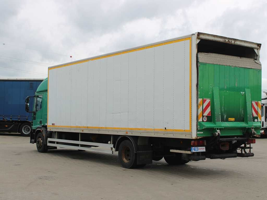 Iveco EUROCARGO ML 160E28, EURO 4, TAIL LIFT Iveco EUROCARGO ML 160E28, EURO 4, TAIL LIFT - Koffer LKW: das Bild 4 Iveco EUROCARGO ML 160E28, EURO 4, TAIL LIFT Iveco EUROCARGO ML 160E28, EURO 4, TAIL LIFT - Koffer LKW: das Bild 4