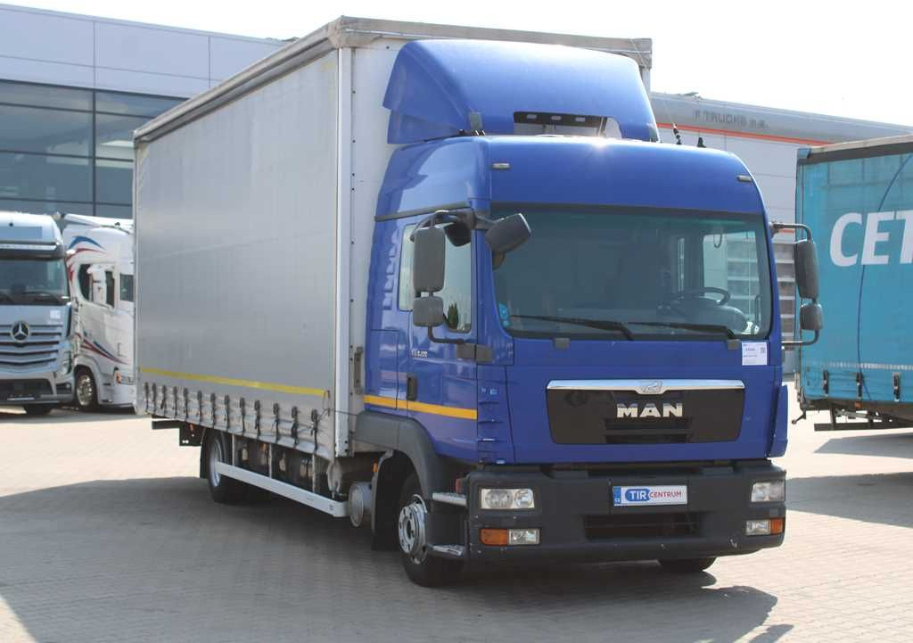MAN TGL 8.220, EURO 5 - Plane LKW: das Bild 2 MAN TGL 8.220, EURO 5 - Plane LKW: das Bild 2