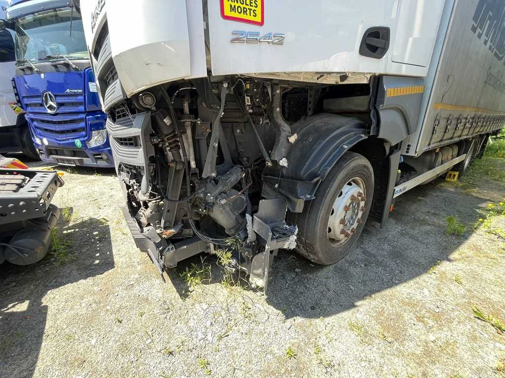 Mercedes-Benz Actros 2542, 6X2 - Plane LKW: das Bild 4 Mercedes-Benz Actros 2542, 6X2 - Plane LKW: das Bild 4