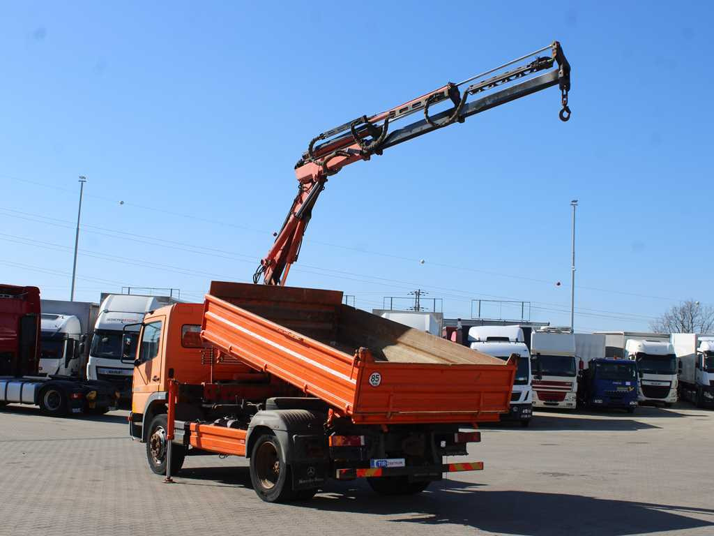 Mercedes-Benz Atego 1523, HYDRAULIC ARM ATLAS 60.1, THREE-SIDED - Kipper, Autokran: das Bild 5 Mercedes-Benz Atego 1523, HYDRAULIC ARM ATLAS 60.1, THREE-SIDED - Kipper, Autokran: das Bild 5
