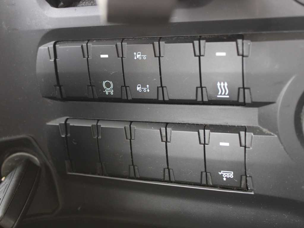 Sattelzugmaschine Ford F-MAX LL 12TX, EURO 6, LOWDECK, NAVIGATION, INDEPENDENT AIR CONDITIONING: das Bild 10