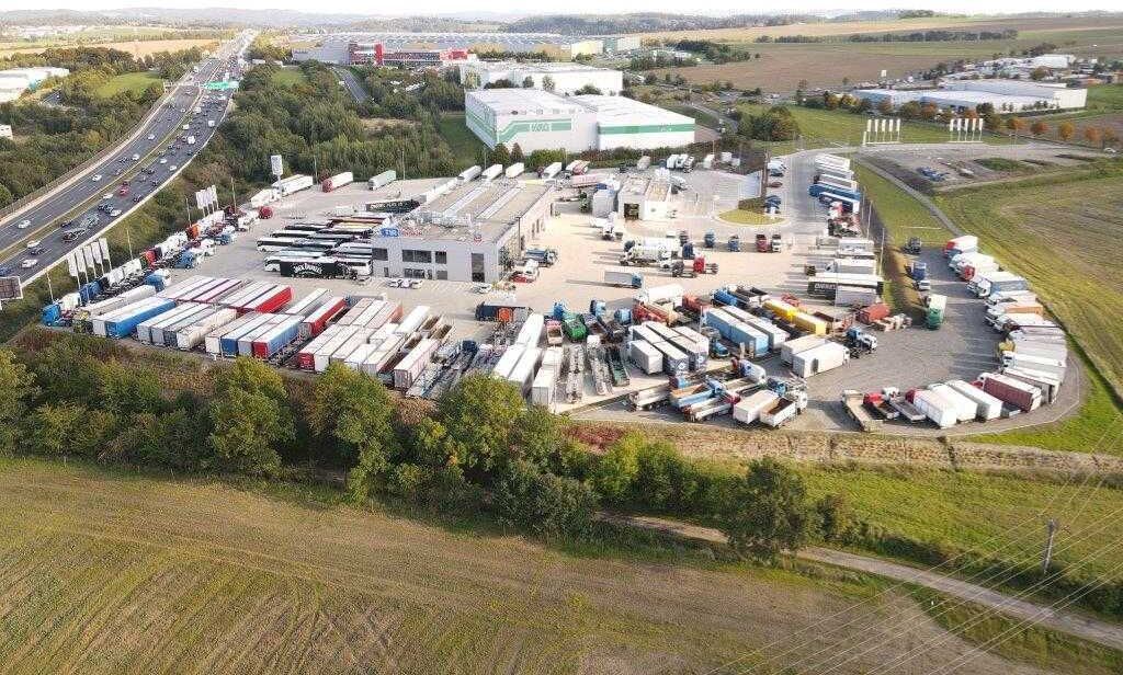 Schmitz SCB*S3T, LOWDECK, MULTILOCK, LIFTING AXLE, LIFTING ROOF - Planenauflieger: das Bild 2 Schmitz SCB*S3T, LOWDECK, MULTILOCK, LIFTING AXLE, LIFTING ROOF - Planenauflieger: das Bild 2