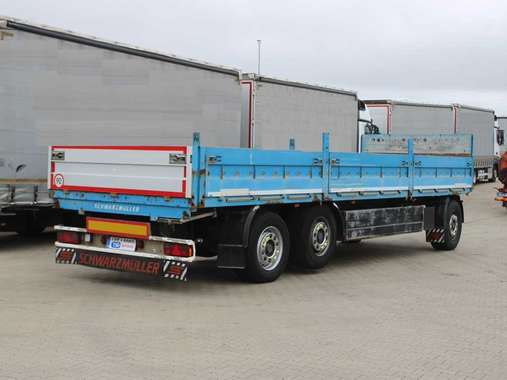 Schwarzmüller PA 3/E, LIFTING AXLE, SIDE PANEL - Pritschenanhänger/ Plattformanhänger: das Bild 4 Schwarzmüller PA 3/E, LIFTING AXLE, SIDE PANEL - Pritschenanhänger/ Plattformanhänger: das Bild 4
