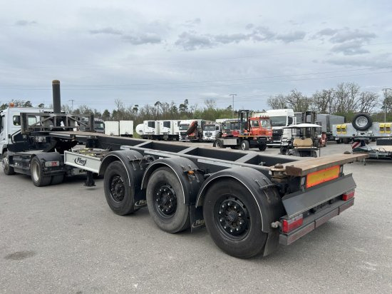 FLIEGL 30 ft Container Kippchassis ,Alufelgen - Container/ Wechselfahrgestell Auflieger: das Bild 4 FLIEGL 30 ft Container Kippchassis ,Alufelgen - Container/ Wechselfahrgestell Auflieger: das Bild 4