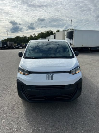 Fiat Scudo Scudo (L1) M BlueDHi 120 6-Gang, Exportpreis - Kastenwagen: das Bild 2 Fiat Scudo Scudo (L1) M BlueDHi 120 6-Gang, Exportpreis - Kastenwagen: das Bild 2