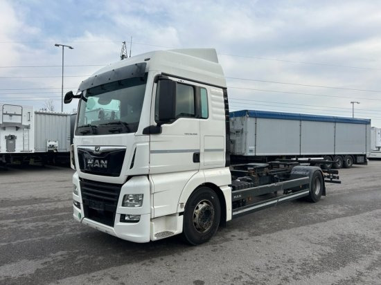 MAN TGX 18.460 XLX, 4x2, Euro 6, Standklima - Containerwagen/ Wechselfahrgestell LKW: das Bild 1 MAN TGX 18.460 XLX, 4x2, Euro 6, Standklima - Containerwagen/ Wechselfahrgestell LKW: das Bild 1