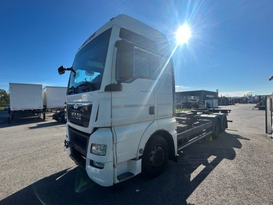 MAN TGX 26.440 BDF, XXL, Retarder, Automatik, E6, Liftachse, Motorschaden, Kurbelwellenschaden - Containerwagen/ Wechselfahrgestell LKW: das Bild 3 MAN TGX 26.440 BDF, XXL, Retarder, Automatik, E6, Liftachse, Motorschaden, Kurbelwellenschaden - Containerwagen/ Wechselfahrgestell LKW: das Bild 3