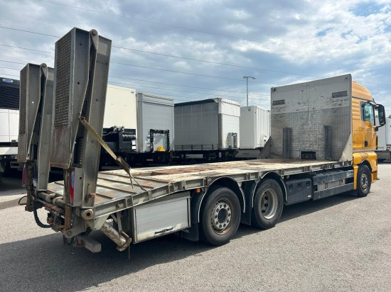 MAN TGX 26.440 Baggertransporter, Retarder, E5 - Pritsche LKW: das Bild 5 MAN TGX 26.440 Baggertransporter, Retarder, E5 - Pritsche LKW: das Bild 5