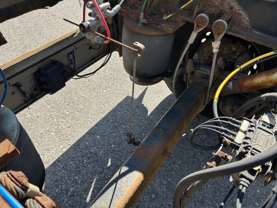 Container/ Wechselfahrgestell Anhänger Renders Standard-Lafette BDF, BPW-Achsen: das Bild 15 Container/ Wechselfahrgestell Anhänger Renders Standard-Lafette BDF, BPW-Achsen: das Bild 15