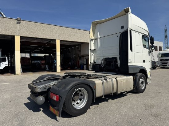 DAF XF 460 SSC, Automatik, EURO6, Standklima - Sattelzugmaschine: das Bild 4 DAF XF 460 SSC, Automatik, EURO6, Standklima - Sattelzugmaschine: das Bild 4