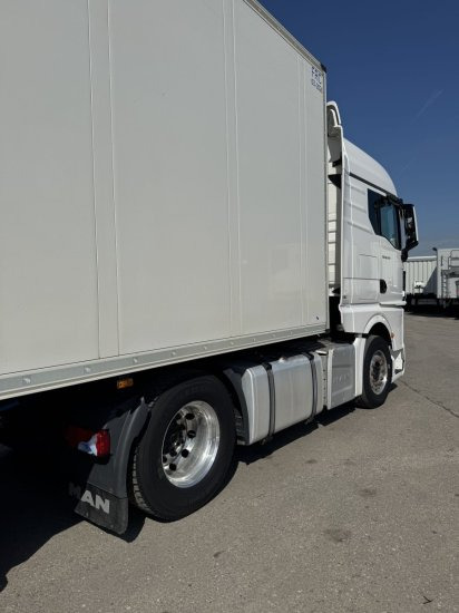 MAN TGX 18.470 BLS, New Model, EURO 6, Alufelgen ohne Auflieger - Sattelzugmaschine: das Bild 4 MAN TGX 18.470 BLS, New Model, EURO 6, Alufelgen ohne Auflieger - Sattelzugmaschine: das Bild 4
