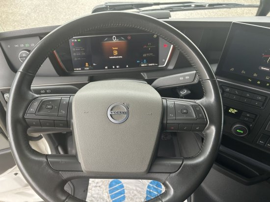 Sattelzugmaschine Volvo FH 500 XL, Alufelgen, Standklima, Voll-Luft: das Bild 12 Sattelzugmaschine Volvo FH 500 XL, Alufelgen, Standklima, Voll-Luft: das Bild 12