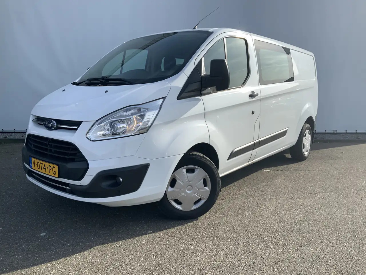 Ford Transit Custom 290 2.0 TDCI L2H1 6 Zits Trend DC Airco Cruise Tre - Transporter mit Doppelkabine: das Bild 1 Ford Transit Custom 290 2.0 TDCI L2H1 6 Zits Trend DC Airco Cruise Tre - Transporter mit Doppelkabine: das Bild 1