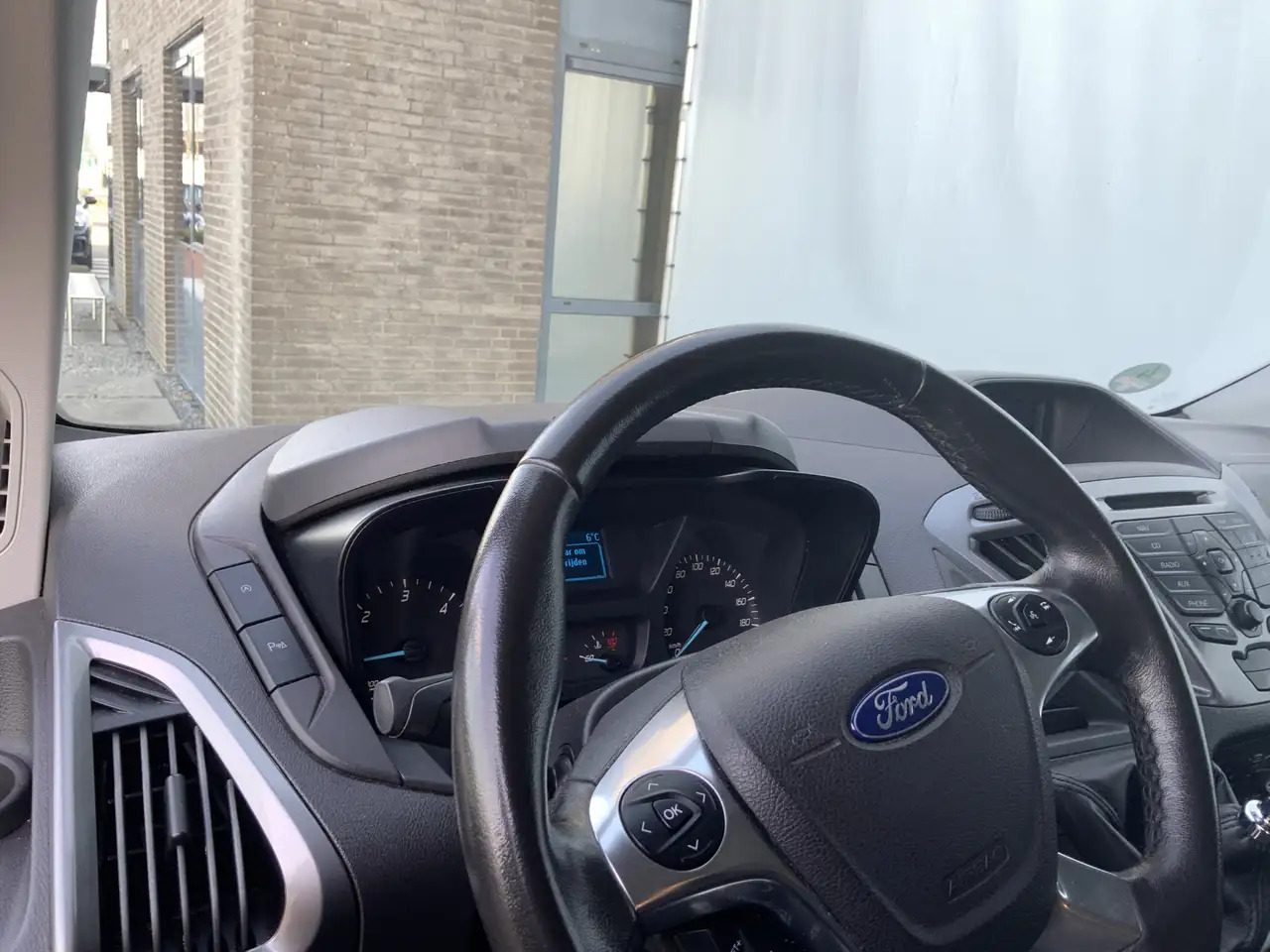 Ford Transit Custom 290 2.0 TDCI L2H1 6 Zits Trend DC Airco Cruise Tre - Transporter mit Doppelkabine: das Bild 5 Ford Transit Custom 290 2.0 TDCI L2H1 6 Zits Trend DC Airco Cruise Tre - Transporter mit Doppelkabine: das Bild 5
