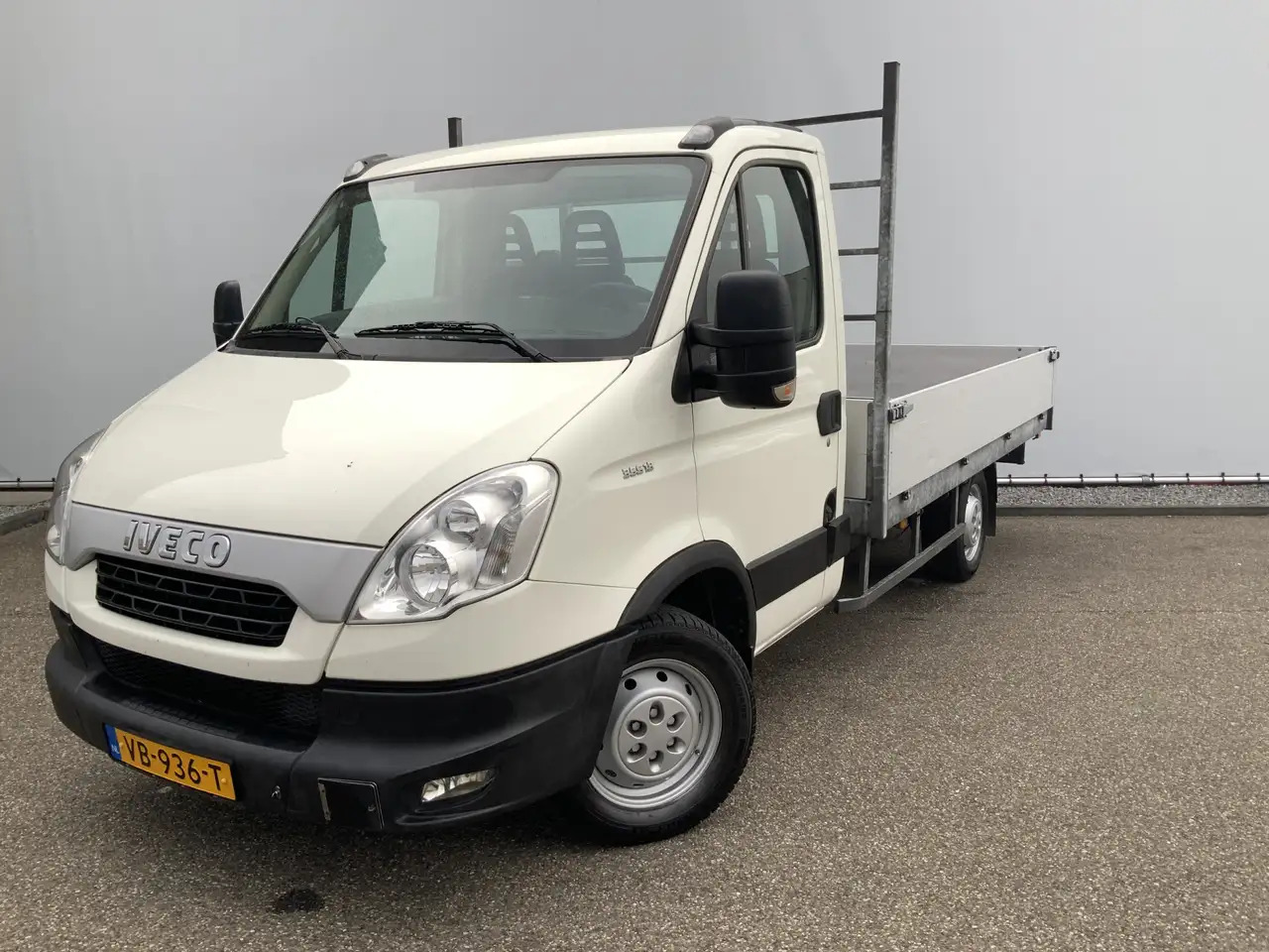 Iveco Daily 35S13 D 345 Pick Up Airco 3 Zits Trekhaak 3500 kg - Pritsche Transporter: das Bild 1 Iveco Daily 35S13 D 345 Pick Up Airco 3 Zits Trekhaak 3500 kg - Pritsche Transporter: das Bild 1