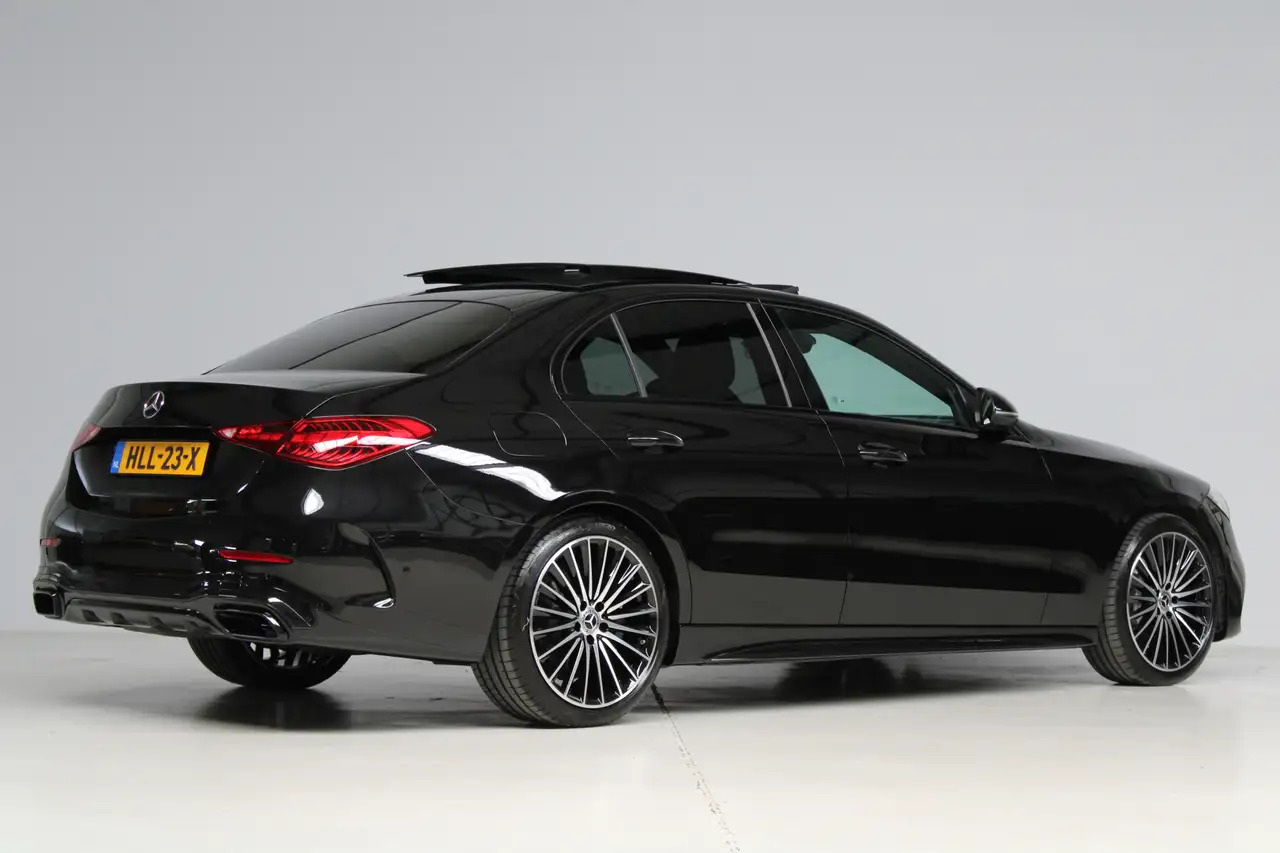 Mercedes-Benz C-klasse AMG-line (Nightpakket, Sfeerverlichting, - Limousine: das Bild 2 Mercedes-Benz C-klasse AMG-line (Nightpakket, Sfeerverlichting, - Limousine: das Bild 2