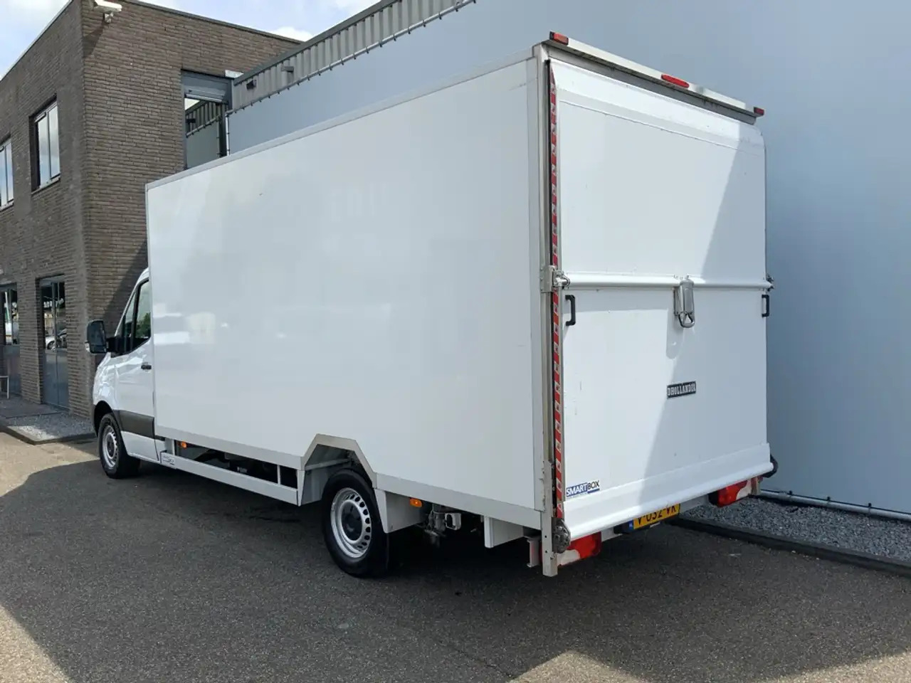 Mercedes-Benz Sprinter 314 2.2 CDI 432 Automaat Meubelbak & Klep Veer Air - Koffer Transporter: das Bild 5 Mercedes-Benz Sprinter 314 2.2 CDI 432 Automaat Meubelbak & Klep Veer Air - Koffer Transporter: das Bild 5