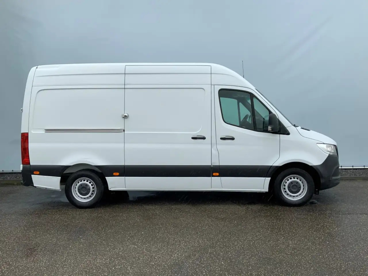 Mercedes-Benz Sprinter 316 2.2 CDI 366 L2 H2 Airco 2 Zits Euro 6 - Kastenwagen: das Bild 3 Mercedes-Benz Sprinter 316 2.2 CDI 366 L2 H2 Airco 2 Zits Euro 6 - Kastenwagen: das Bild 3