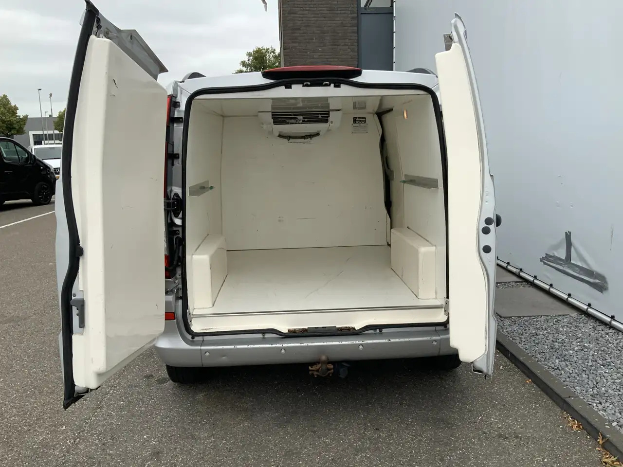 Mercedes-Benz Vito 111 CDI 320 Lang HD Amigo Koel Vries Werkt 100% 3 - Kühltransporter: das Bild 2 Mercedes-Benz Vito 111 CDI 320 Lang HD Amigo Koel Vries Werkt 100% 3 - Kühltransporter: das Bild 2