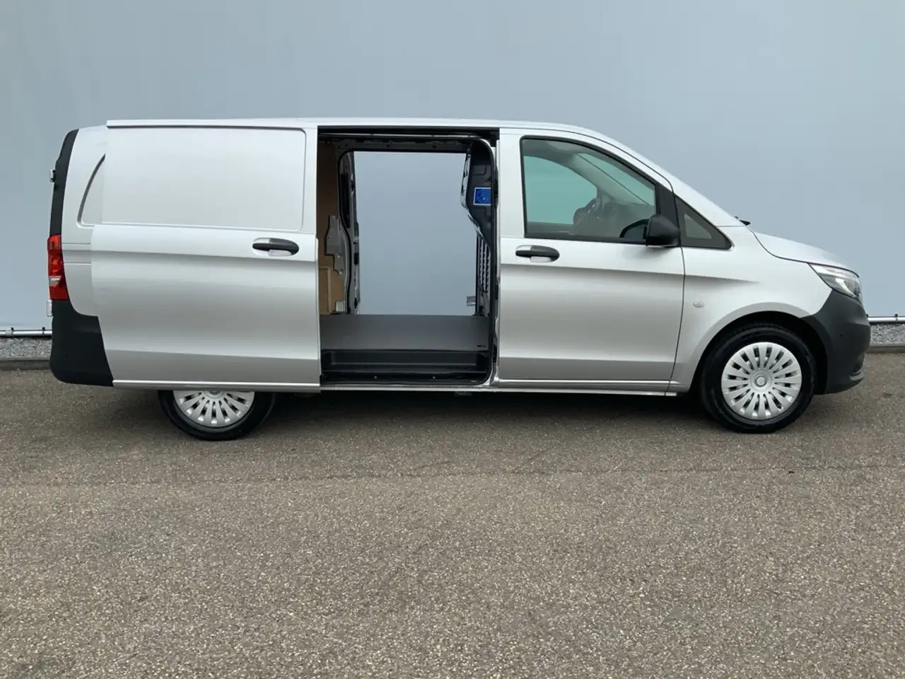 Mercedes-Benz Vito 119 CDI Lang Automaat Airco Cruise Trekhaak 2500 k - Kastenwagen: das Bild 5 Mercedes-Benz Vito 119 CDI Lang Automaat Airco Cruise Trekhaak 2500 k - Kastenwagen: das Bild 5