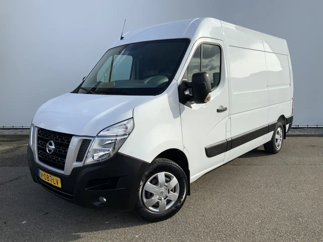 Nissan NV400 2.3 dCi L2H2 Optima L2H2 Airco Cruise Trekhaak 250 - Kastenwagen: das Bild 1 Nissan NV400 2.3 dCi L2H2 Optima L2H2 Airco Cruise Trekhaak 250 - Kastenwagen: das Bild 1