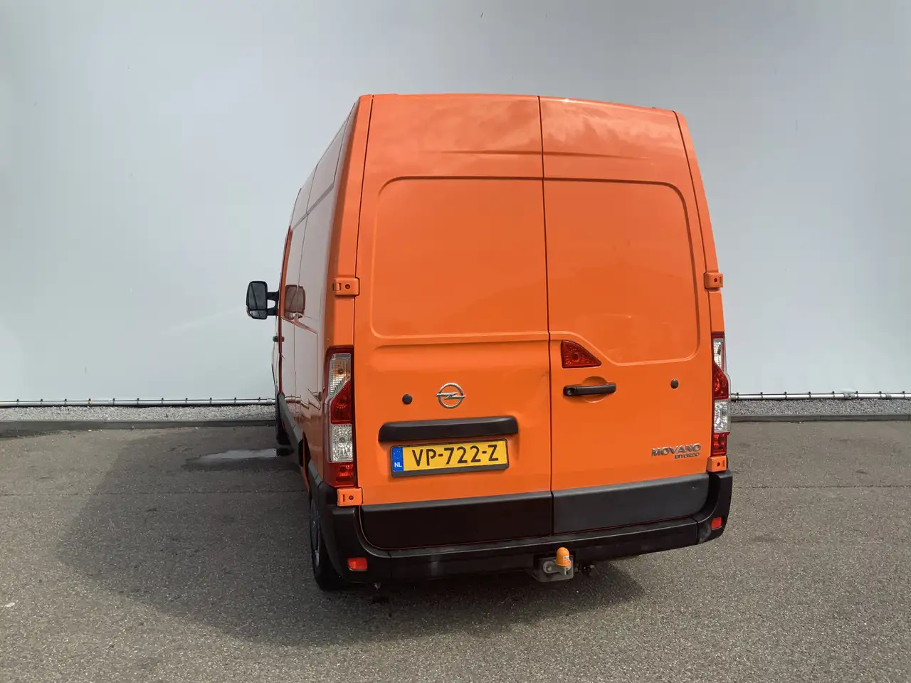 Opel Movano 2.3 CDTI L2H3 Airco Cruise 3 Zits Trekhaak 2500 kg - Kastenwagen: das Bild 2 Opel Movano 2.3 CDTI L2H3 Airco Cruise 3 Zits Trekhaak 2500 kg - Kastenwagen: das Bild 2