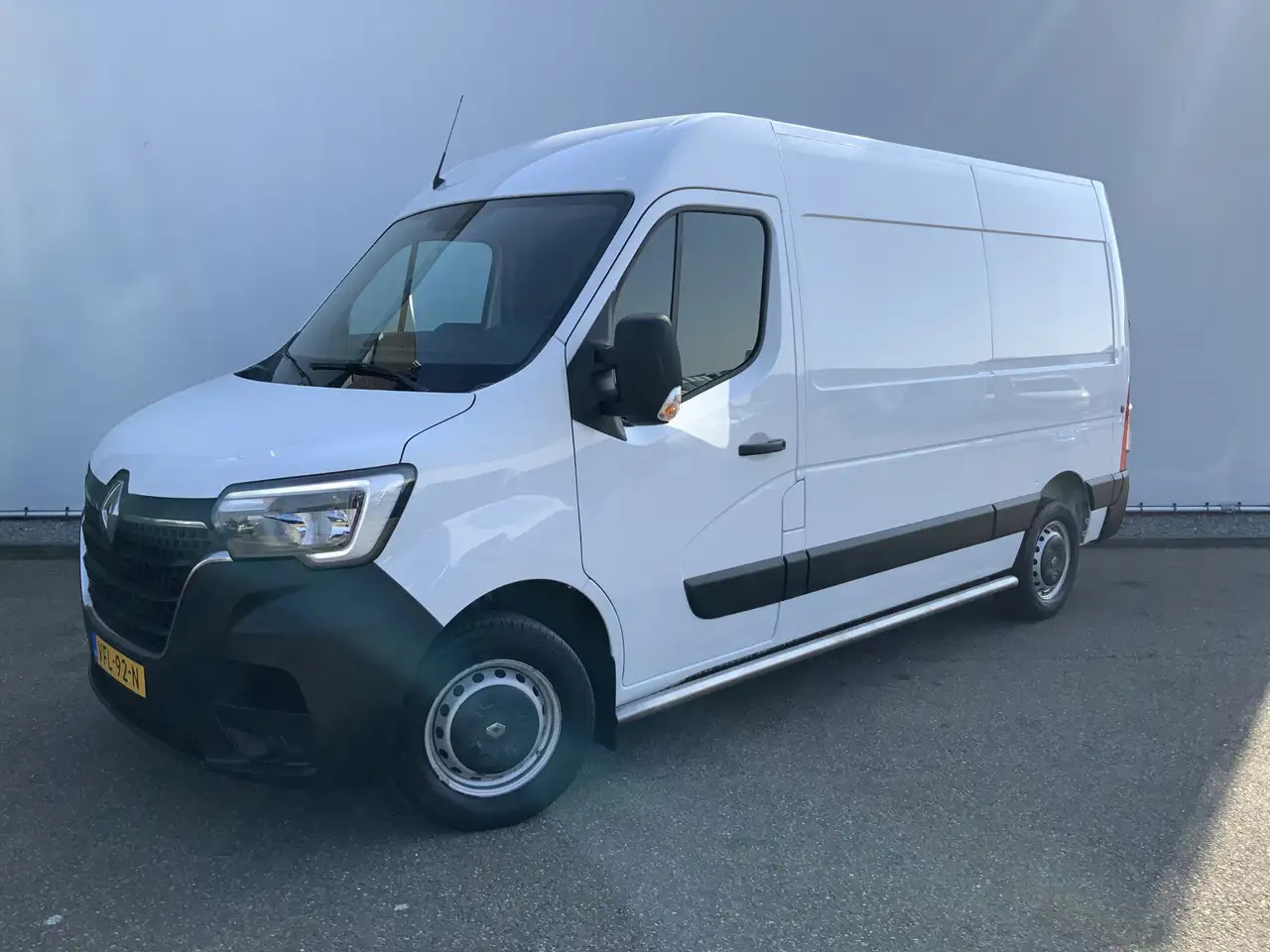 Kastenwagen Renault Master T35 2.3 dCi 135 L2H2 Airco Cruise Navi Side Bar Ca: das Bild 1