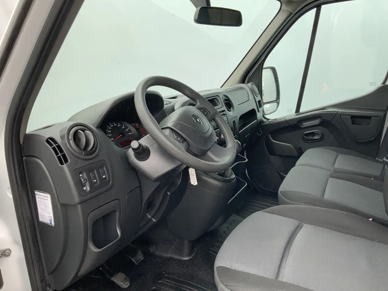 Renault Master T35 2.3 dCi L3H3 Maxi Airco Cruise 3 Zts Camera Eu - Kastenwagen: das Bild 5 Renault Master T35 2.3 dCi L3H3 Maxi Airco Cruise 3 Zts Camera Eu - Kastenwagen: das Bild 5
