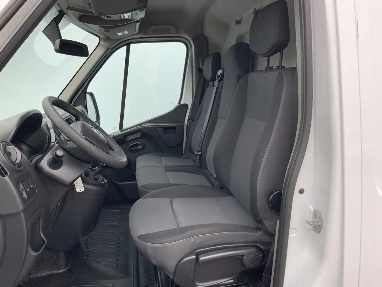 Renault Master T35 2.3 dCi L3H3 Maxi Airco Cruise 3 Zts Camera Eu - Kastenwagen: das Bild 4 Renault Master T35 2.3 dCi L3H3 Maxi Airco Cruise 3 Zts Camera Eu - Kastenwagen: das Bild 4
