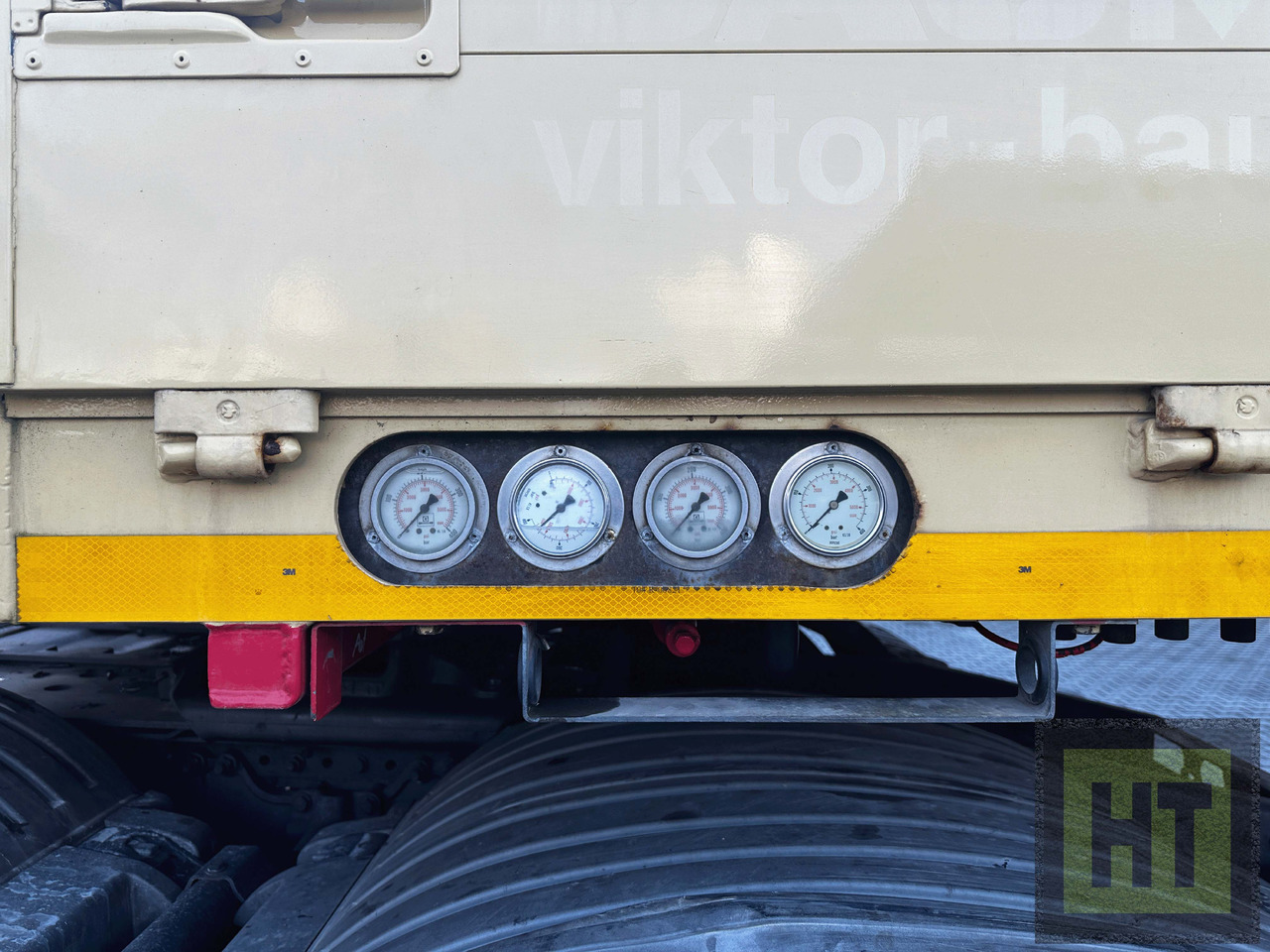 Goldhofer 6-Achs-Tele-Semi mit hydr. Rampen-zwangsgelenkt - Tieflader Auflieger: das Bild 3 Goldhofer 6-Achs-Tele-Semi mit hydr. Rampen-zwangsgelenkt - Tieflader Auflieger: das Bild 3