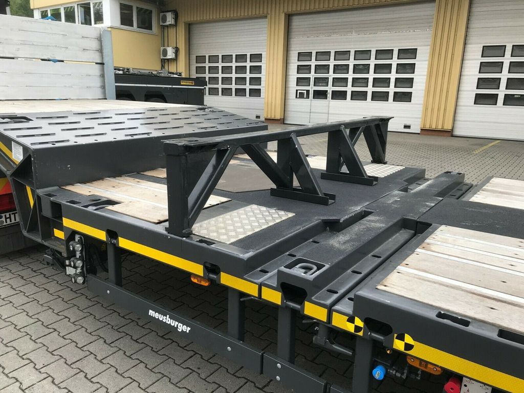 Meusburger 3-Achs-Semi-Satteltieflader Roadrunner Industrie - Tieflader Auflieger: das Bild 5 Meusburger 3-Achs-Semi-Satteltieflader Roadrunner Industrie - Tieflader Auflieger: das Bild 5
