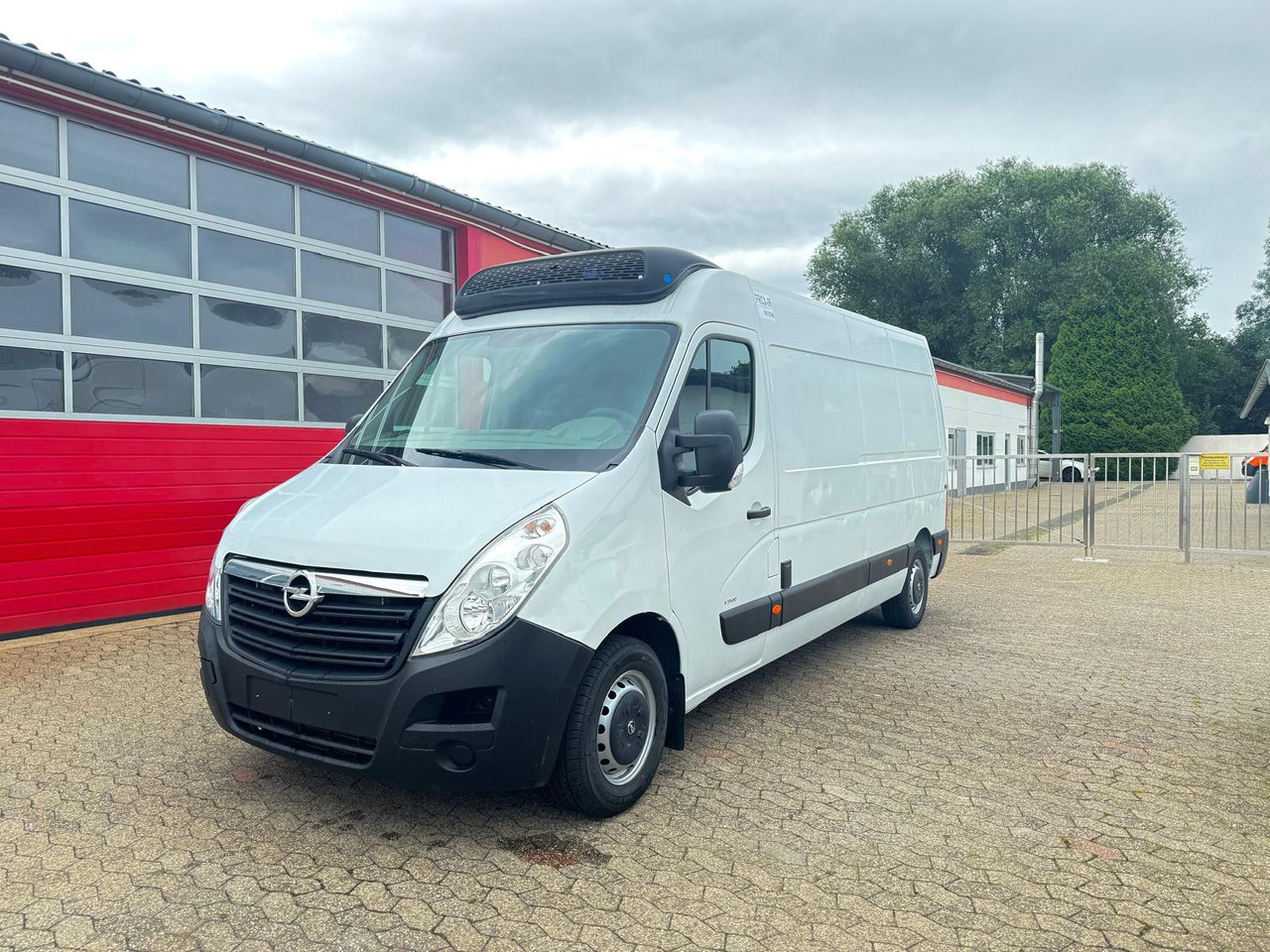 Opel Movano Kühlkastenwagen Carrier Xarios 200 L3H2 - Kühltransporter: das Bild 1 Opel Movano Kühlkastenwagen Carrier Xarios 200 L3H2 - Kühltransporter: das Bild 1