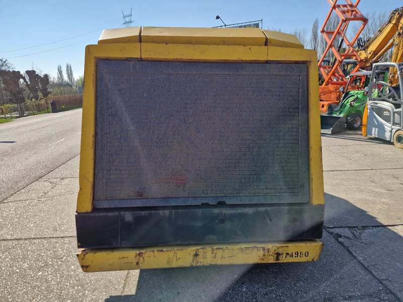 Atlas-Copco XAS350DD - Luftkompressor: das Bild 4 Atlas-Copco XAS350DD - Luftkompressor: das Bild 4