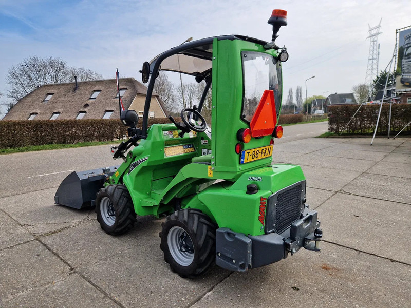 Avant M523 met 317 uur, in nieuwstaat!! - Deltalader: das Bild 4 Avant M523 met 317 uur, in nieuwstaat!! - Deltalader: das Bild 4
