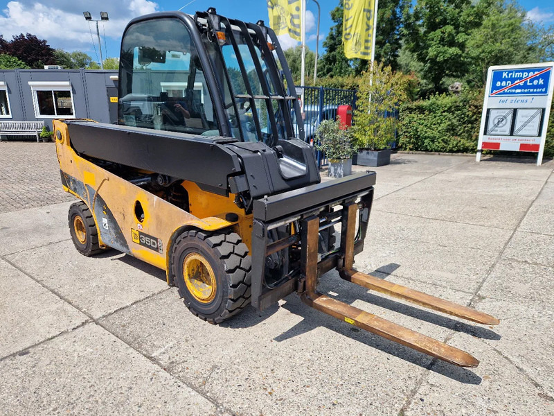 JBC TLT35D Teletruk - Dieselstapler: das Bild 2 JBC TLT35D Teletruk - Dieselstapler: das Bild 2