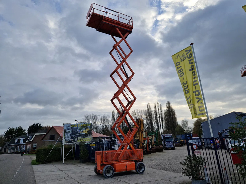 JLG 4069LE met maar 419 uur - Scherenbühne: das Bild 5 JLG 4069LE met maar 419 uur - Scherenbühne: das Bild 5