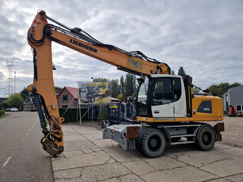 Liebherr A 920 Litronic - Umschlagbagger: das Bild 5 Liebherr A 920 Litronic - Umschlagbagger: das Bild 5