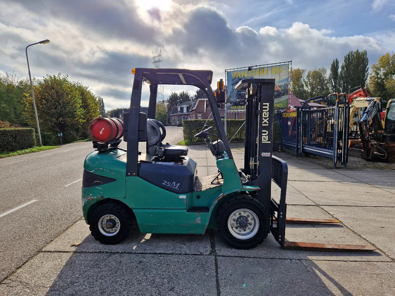 Nissan Zhejiang Maximal with 1290 hours 2.5 ton LPG - Treibgasstapler: das Bild 2 Nissan Zhejiang Maximal with 1290 hours 2.5 ton LPG - Treibgasstapler: das Bild 2