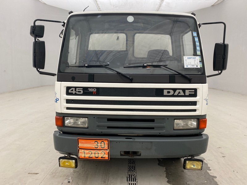 DAF 45.160 ATi* - Tankwagen: das Bild 2 DAF 45.160 ATi* - Tankwagen: das Bild 2
