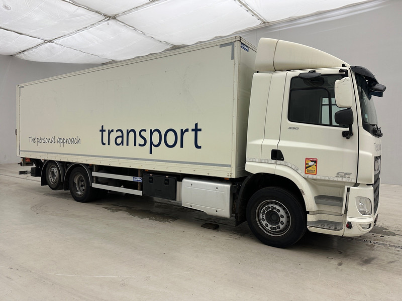 DAF CF 330 - 6x2 - Koffer LKW: das Bild 3 DAF CF 330 - 6x2 - Koffer LKW: das Bild 3