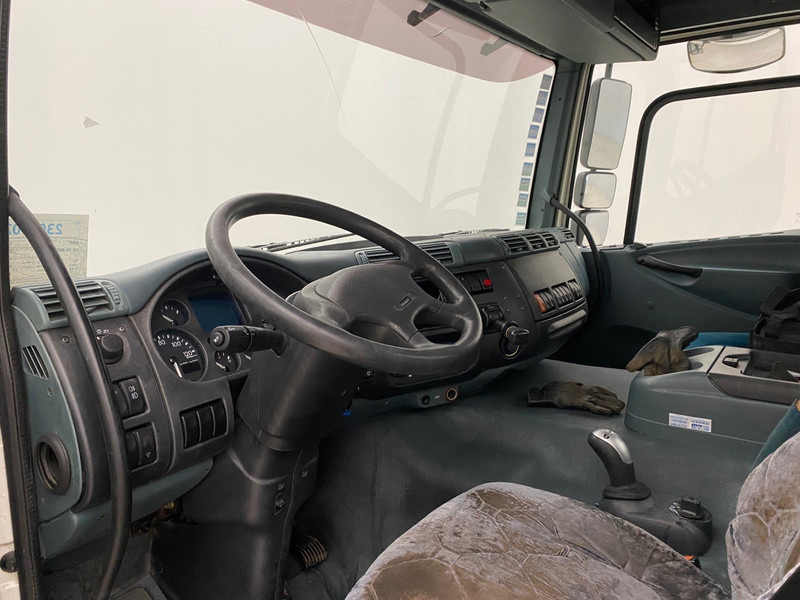 Pritsche LKW, Autokran DAF CF75.250 - 6x2: das Bild 9